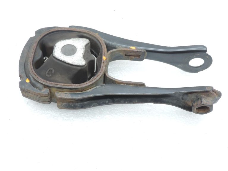 OE Toyota Corolla E21 1,2i 8NRFTS dzinēja stiprinājums apakšā 1236347101