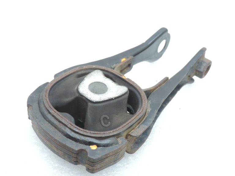 OE Toyota Corolla E21 1,2i 8NRFTS dzinēja stiprinājums apakšā 1236347101