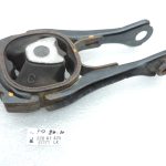 OE Toyota Corolla E21 1,2i 8NRFTS dzinēja stiprinājums apakšā 1236347101