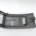 „Nissan Navara II D40“ drošinātāju kārbas vāciņš 68964EB301