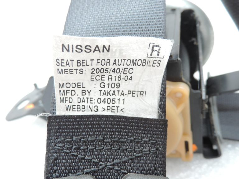 Nissan Navara II D40 priekšējā labā drošības josta H68844X30B 🚨 Bojāta 🚨