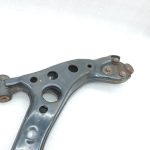 OE Toyota Corolla E21 priekšējais kreisais šķērssviras kronšteins 4806902330