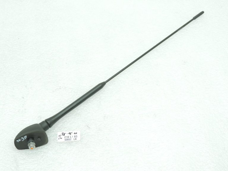 Nissan Navara II D40 antenas pamatne jumta antenai 28216EB300