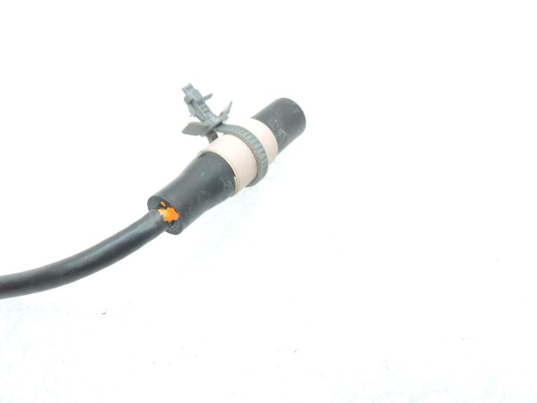 Nissan Navara II D40 jumta antena, antenas vadu komplekts 28243EB41A