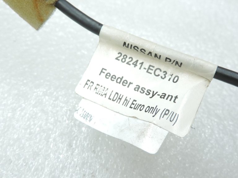 Nissan Navara II D40 jumta antena, antenas vadu komplekts 28243EB41A