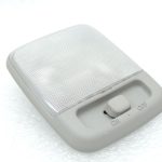 Nissan Navara II D40 aizmugurējā salona apgaismojuma lampa, lasīšanas lampa 26410ZD003