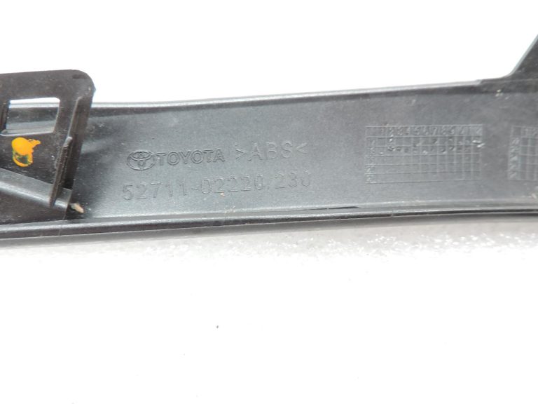 OE Toyota Corolla E21 priekšējā labās puses bufera apdares sloksne 5271102220