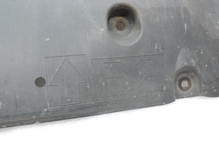 OE Toyota Corolla E21 priekšējā apakšdaļas aizsardzība 5145102170
