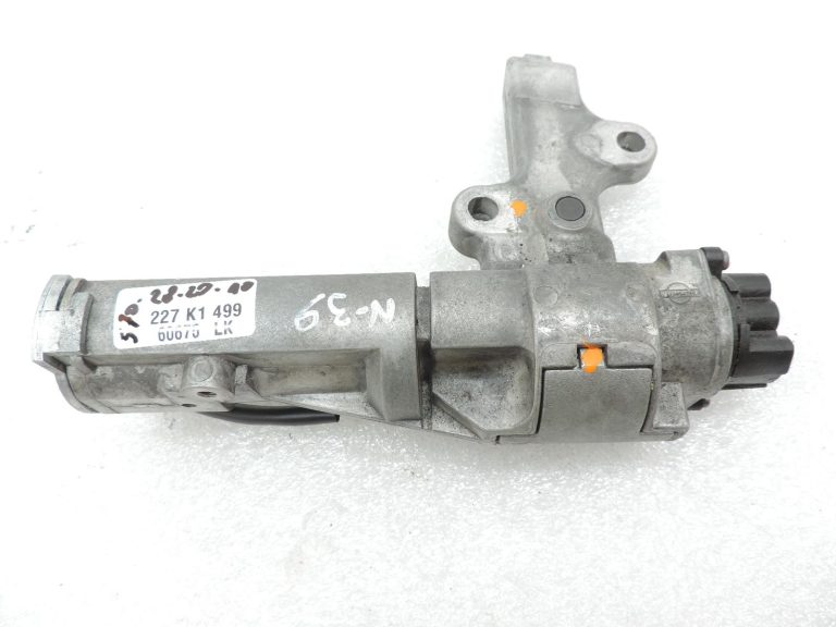 OEM Nissan Navara II D40 stūres bloķētājs D87004X025