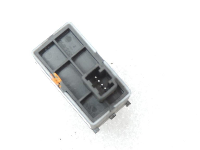 OEM Nissan Navara II D40 lukturu tāluma regulēšanas slēdzis 251905X00A