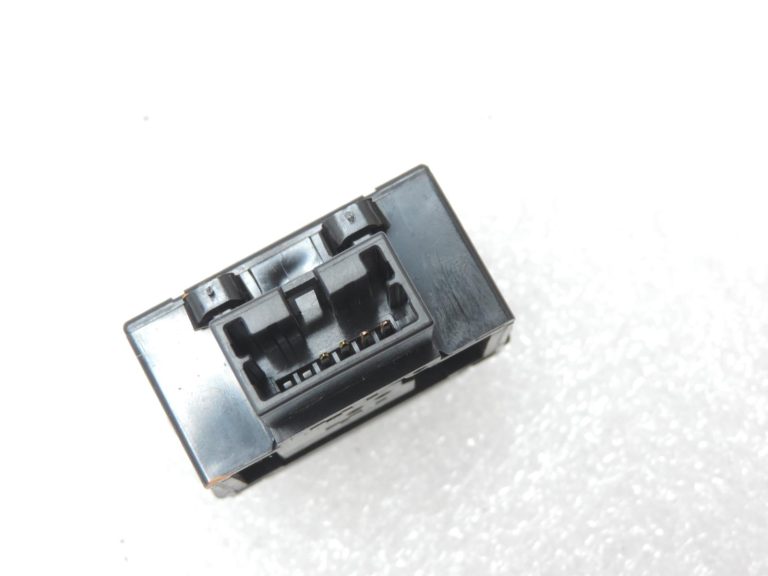OEM Nissan Navara II D40 ESP slēdzis, stabilitātes kontroles slēdzis 25145JD00A