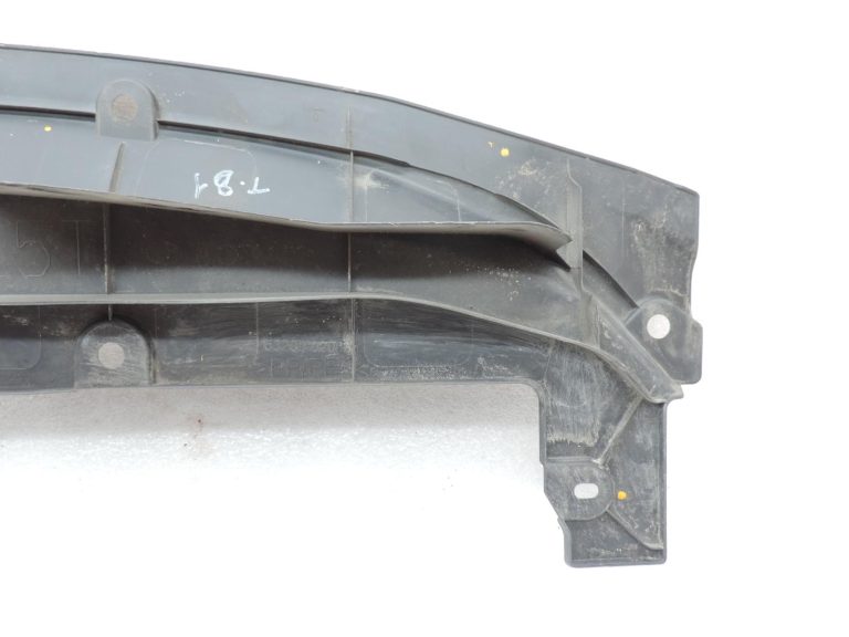 OE Toyota Corolla E21 1,2i 8NRFTS radiatora apdare (augšējā daļa) 5328902060