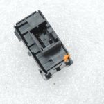 OEM Nissan Navara II D40 ZV slēdzis centrālajai atslēgšanai 252105X00A