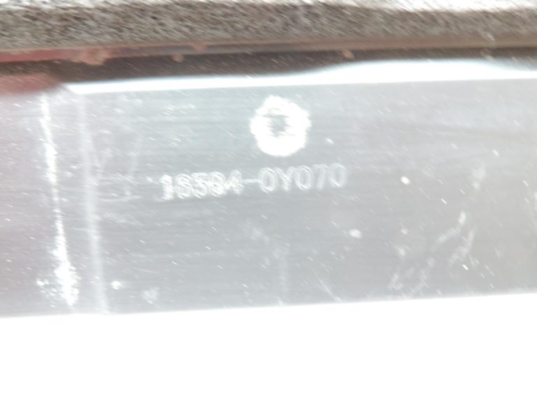 OE Toyota Corolla E21 1,2i 8NRFTS radiatora apdare (augšējā daļa) 165940Y070