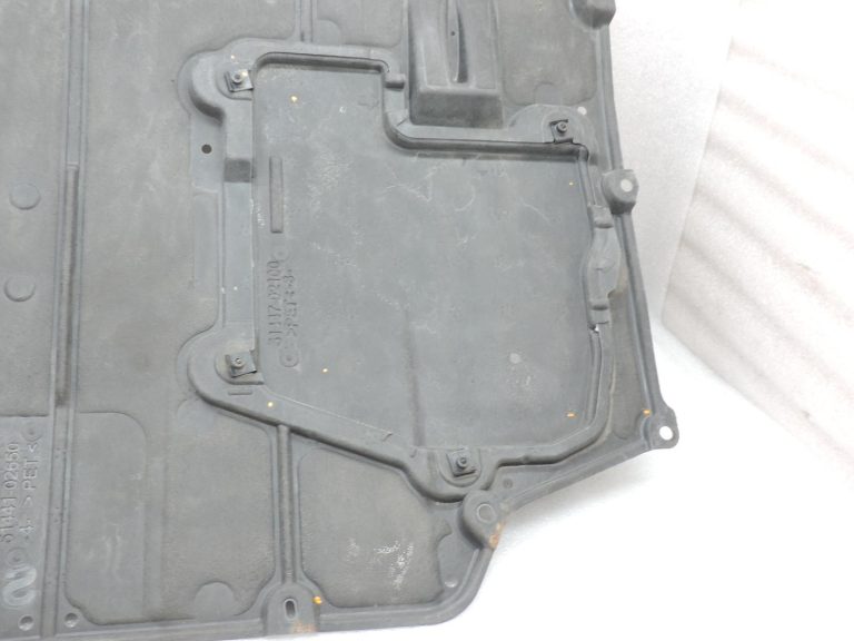 OE Toyota Corolla E21 priekšējā apakšdaļas aizsardzība 5141002320