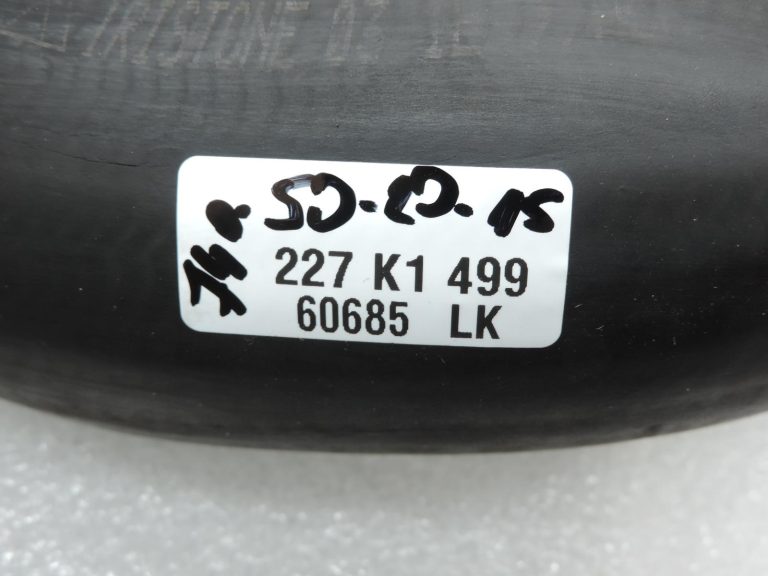 Nissan Navara II D40 3.0DCi V6 V9X gaisa padeves caurule (labajā pusē) 144635X21B