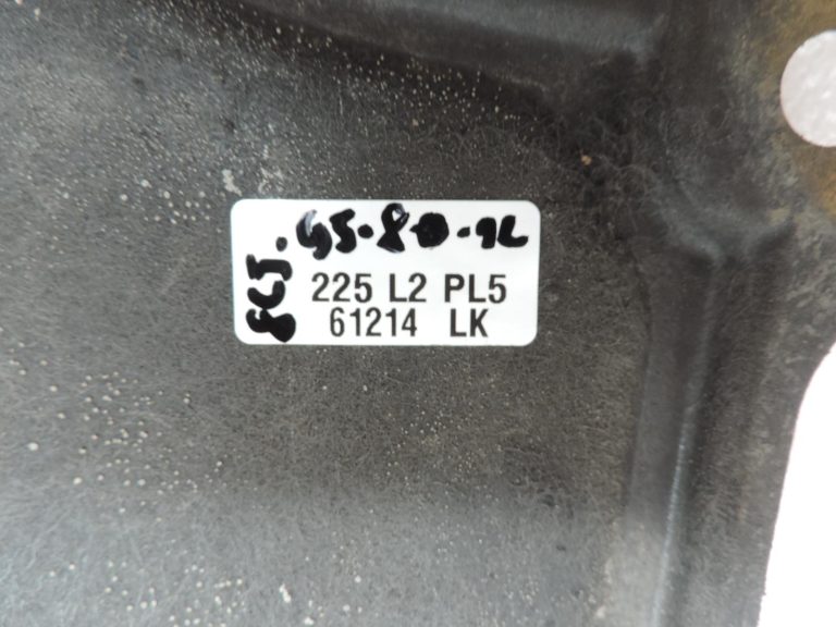 OE Toyota Corolla E21 priekšējā apakšdaļas aizsardzība 5141002320