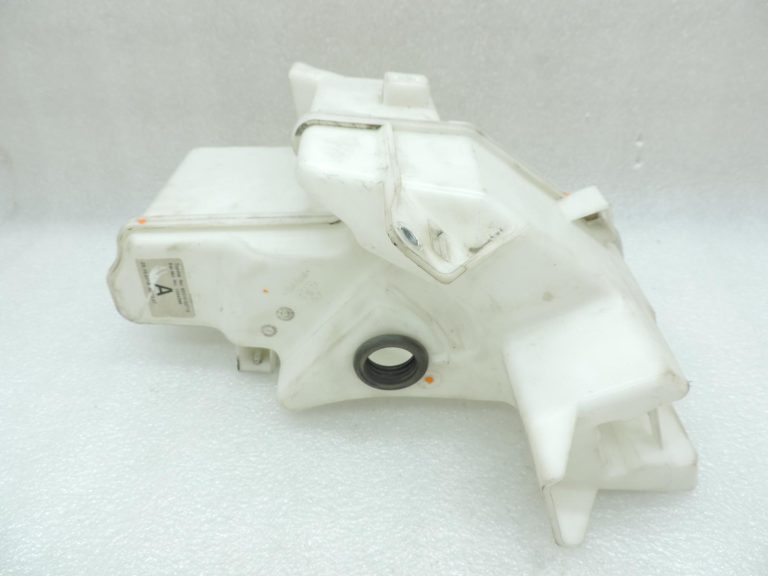 OE Toyota Corolla E21 stiklu mazgāšanas šķidruma tvertne 8531502710