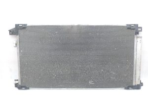 OE Toyota Corolla E21 1,2i 8NRFTS kondensators gaisa kondicionēšanas sistēmai 884A002030