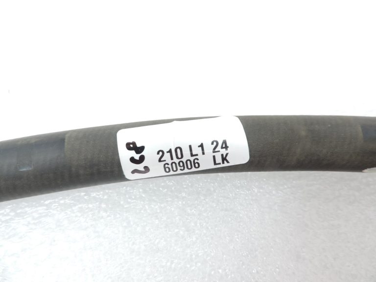 Toyota Corolla E21 1,2i 8NRFTS dzesēšanas šķidruma šļūtene 162670Y060