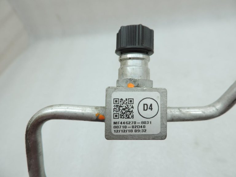 OE Toyota Corolla E21 1,2i 8NRFTS gaisa kondicionēšanas šļūtene 8871002D40
