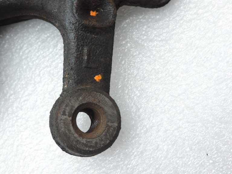 OE Toyota Corolla E21 aizmugurējā kreisā rumbas gultņa 4230502210