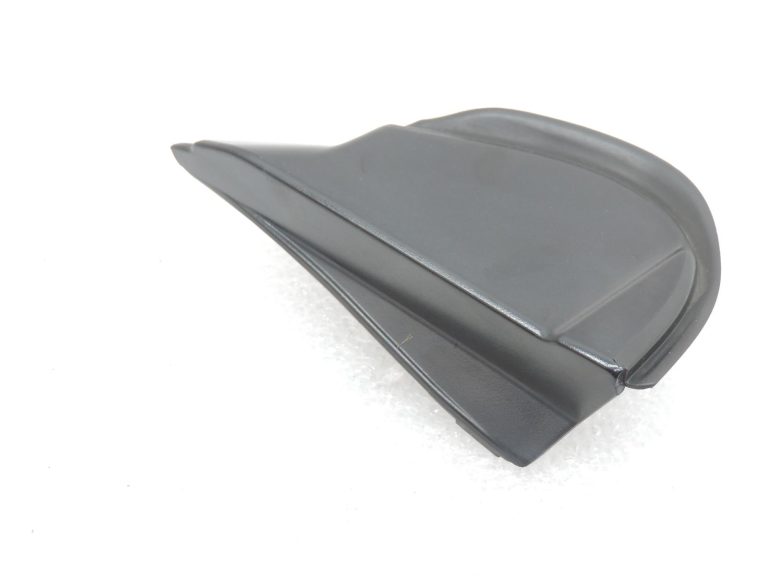 Oe Toyota Yaris IV XP210 A-staba ārējais apvalks, labais 60117K0010
