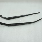 OE Toyota Corolla E21 priekšējie tīrītāju sviras komplekts 8521102430 8522102410