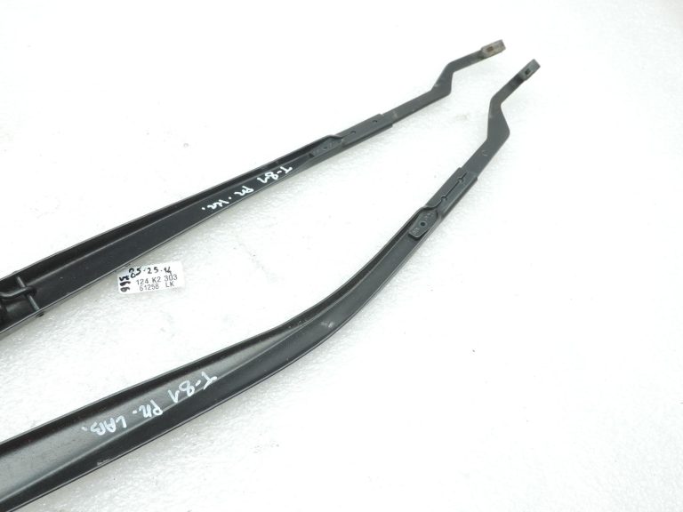 OE Toyota Corolla E21 priekšējie tīrītāju sviras komplekts 8521102430 8522102410