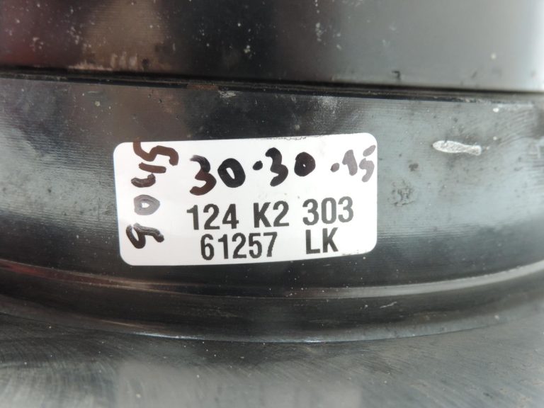 OE Toyota Corolla E21 aizmugurējās ass bremžu diski 4243102320