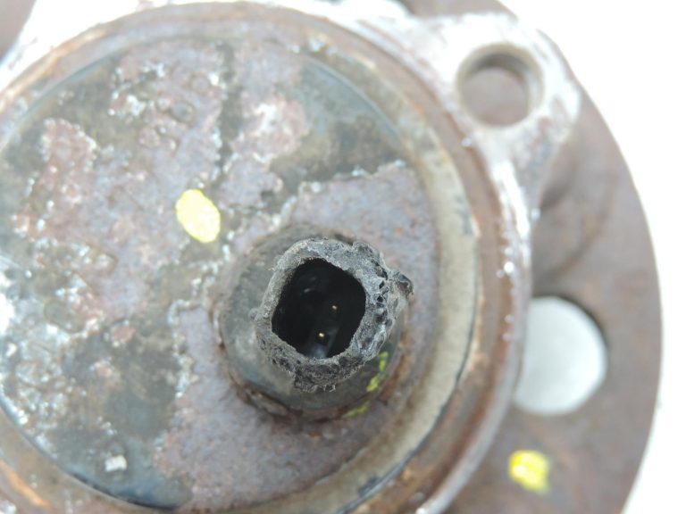 OE Toyota Corolla E21 riteņa rumba, riteņa gultnis, aizmugurē 4245002270