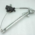 OE Toyota Corolla E21 priekšējā kreisā loga pacēlājs ar motoru 6982002741