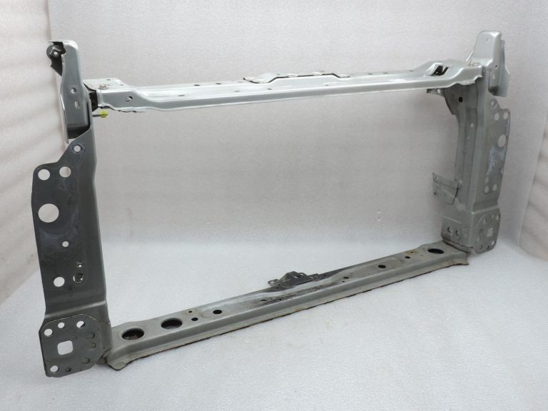 OE Toyota Corolla E21 1,2i 8NRFTS radiatora kronšteina rāmis 5302802060 5320502320