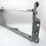 OE Toyota Corolla E21 1,2i 8NRFTS radiatora kronšteina rāmis 5302802060 5320502320