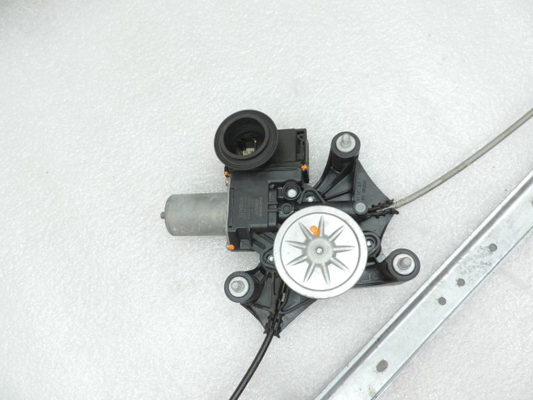 OE Toyota Corolla E21 aizmugurējā kreisā loga pacēlājs ar motoru