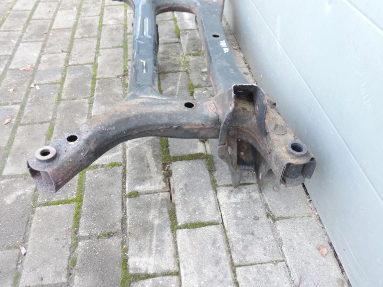 OE Toyota Corolla E21 1,2i 8NRFTS aizmugurējās ass balsts 5120602080
