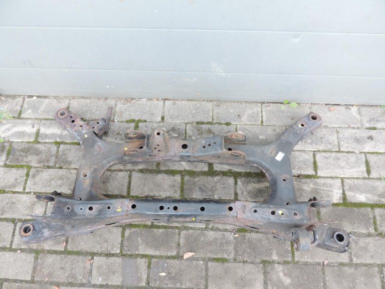 OE Toyota Corolla E21 1,2i 8NRFTS aizmugurējās ass balsts 5120602080