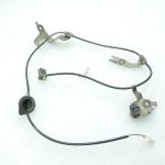 Oe Toyota Yaris IV XP210 apgriezienu sensora ABS kabelis, aizmugurē labajā pusē 89516K0030