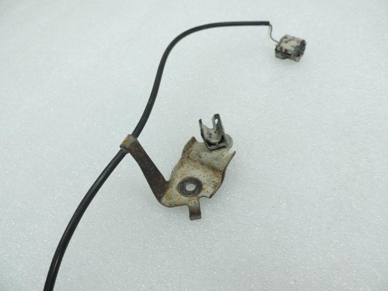 Oe Toyota Yaris IV XP210 apgriezienu sensora ABS kabelis, aizmugurē pa kreisi 89516K0030