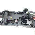 OE Toyota Corolla E21 ārējā durvju roktura kronšteins, aizmugurē labajā pusē 6920302400