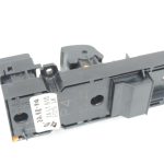 Oe Toyota Yaris IV XP210 logu pacēlāju slēdzis 84040K0030 84040-K0030