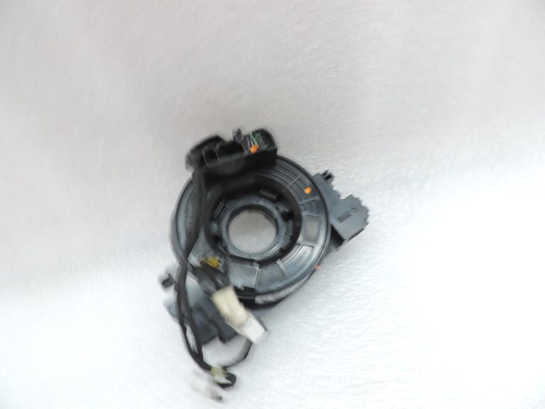 OE Toyota Corolla E21, RAV4 AL5, Yaris P21 spirālveida atsperes slīdošais gredzens 8430802100