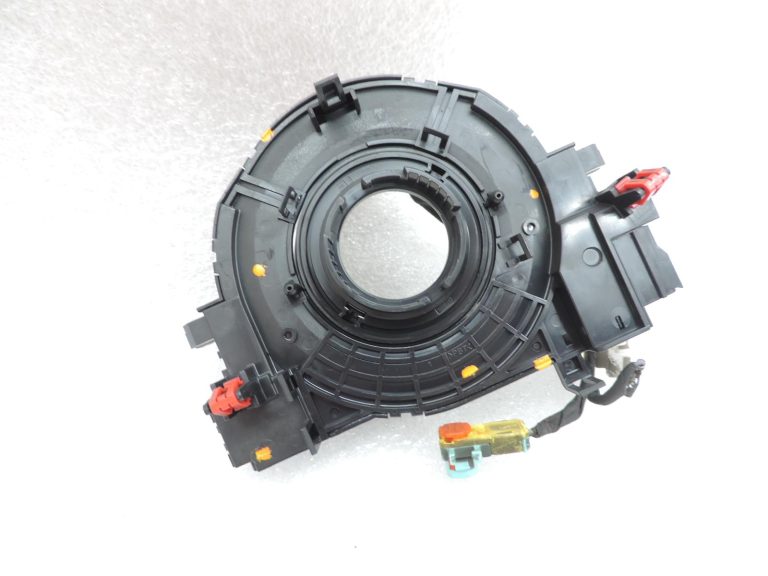 OE Toyota Corolla E21, RAV4 AL5, Yaris P21 spirālveida atsperes slīdošais gredzens 8430802100
