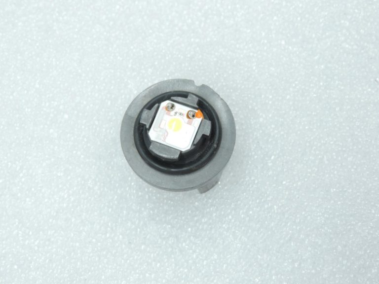 Oe Toyota Yaris IV XP210 LED lampa LED LR4B 8153615120 8196570010