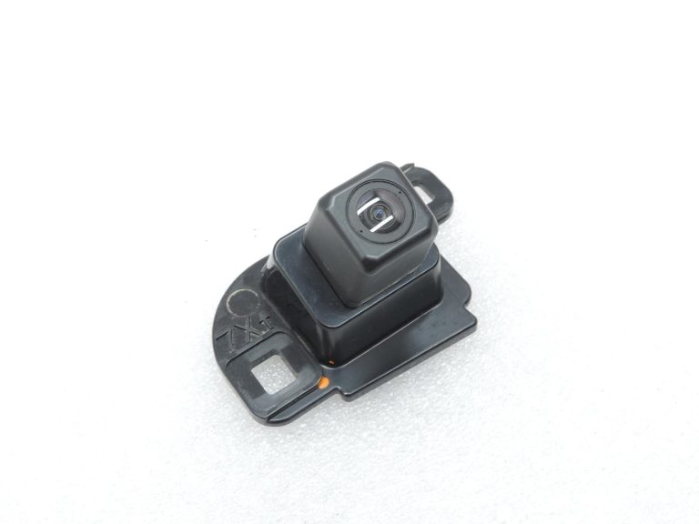 Oe Toyota Yaris IV XP210 atpakaļskata kamera 86790K0010