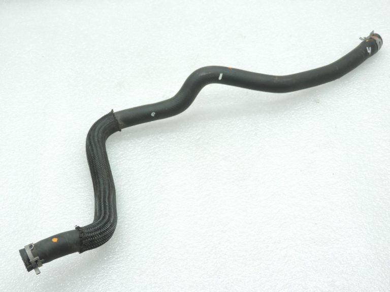 Toyota Corolla E21 1,2i 8NRFTS apkures dzesēšanas šķidruma caurule 8720902360
