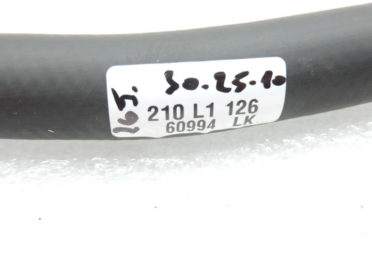 Toyota Corolla E21 1,2i 8NRFTS apkures dzesēšanas šķidruma caurule 8720902360