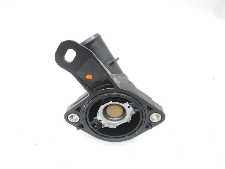 Toyota Corolla E21 1,2i 8NRFTS termostata korpuss 1603147030 termostats
