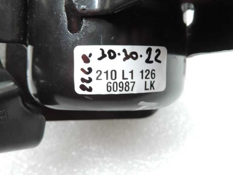 Toyota Corolla E21 1,2i 8NRFTS benzīna dzinēja gultnis, dzinēja kronšteins, labais 123050Y151