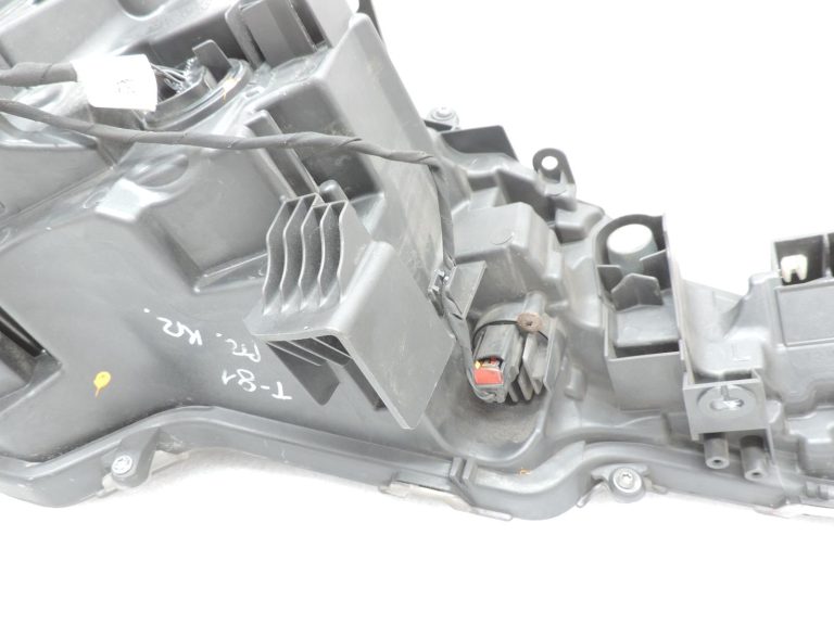 OE Toyota Corolla E21 priekšējais kreisais LED lukturis 8115002S60